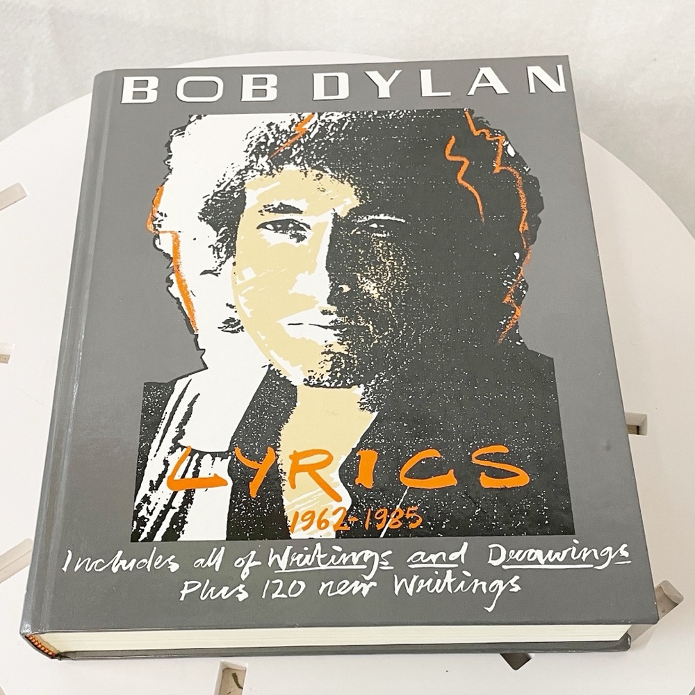 Bob Dylan Hardcover Book of‎ Lyrics 1967-1985